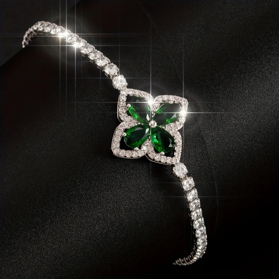 Luxury Shiny AAA Zircon Four-leaf Flower Charm Bracelet For Women Ladies Exquisite Colorful CZ Bracelet Jewelry Gift