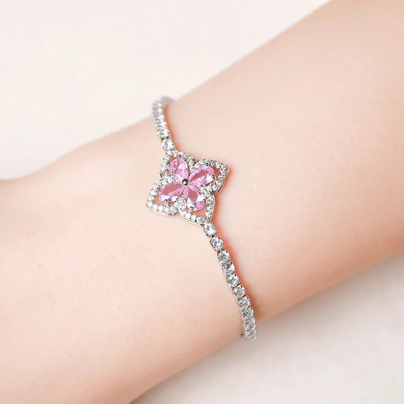 Advanced Flower Shaped Zircon Encrusted Bracelet With Niche Design Exquisite And Luxurious